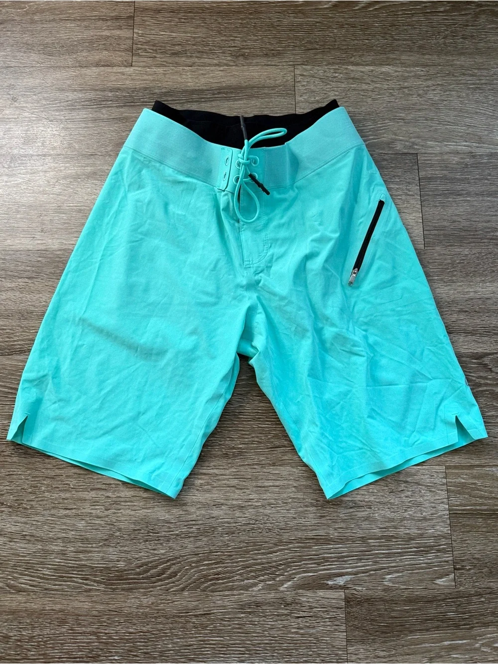 MENS Lululemon Current State Board Shorts 10” Aqua/Turquoise